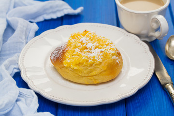 traditional portuguese bread pao de deus