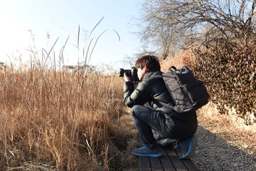 A man taking pictures