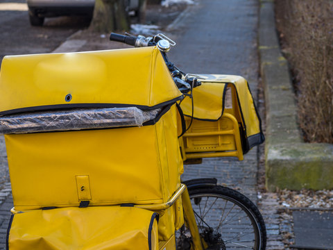 Brieftr&auml;ger Fahrrad 01