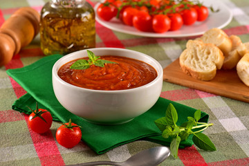 Tomatoes sauce