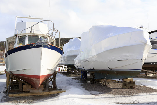 Fototapeta Marina in winter