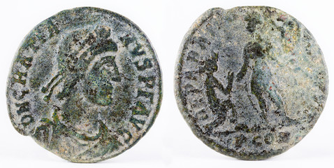 Ancient Roman copper coin of Emperor Gratian. GRATIANVS. AE2. 378 383 AD.