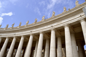 Fototapeta na wymiar The Vatican Berninis Colonnade in St. Peter's Square