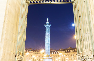 Obraz premium Vendome column at night, Paris, France.