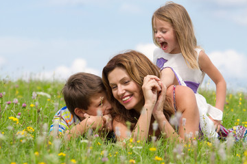 Fototapeta premium Die schönste Zeit ist Mama zeit 