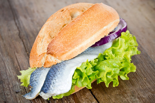 Fischbr&ouml;tchen