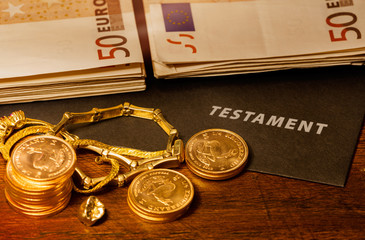 Testament, Nachlass, Goldschmuck, Zahngold, Erbe, Erbschaft, Altgold, Nachlassregelung,...