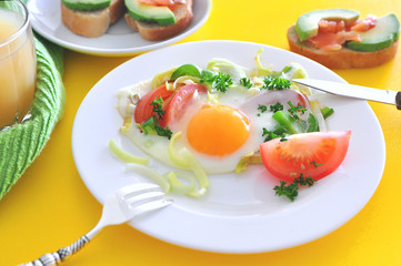 Breakfast eggs