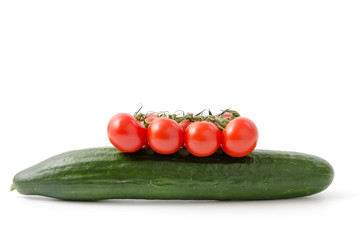 Gurke und Tomaten