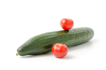 Gurke und Tomaten