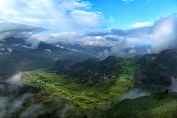 Fototapeta na wymiar Mucangchai terraced rice field view from mountain