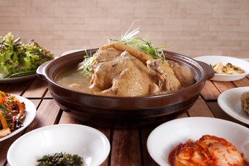 nokdu baeksuk. Boiled Chicken with Rice and Mung Beans