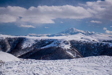 Fototapeta na wymiar Elbrus mountain