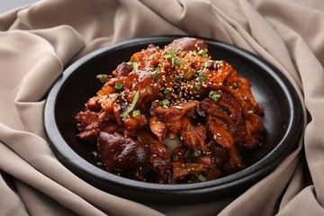 Spicy Pigs' Feet. maeun jokbal