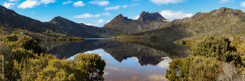 Wall mural beautiful mountain scenery, dove lake with boat shed, cradle mountain np, tasmania