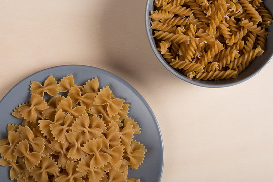 pasta fusilli e farlalle