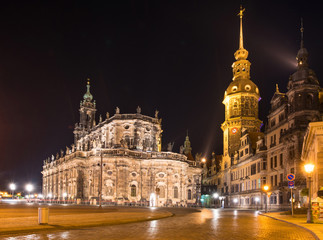 Fototapeta na wymiar Catholic Court Church (Katholische Hofkirche) in the center of old town in Dresden in evening on lamps light. Germany, Europe