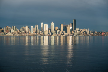Naklejka premium Seattle Skyline Reflections 5
