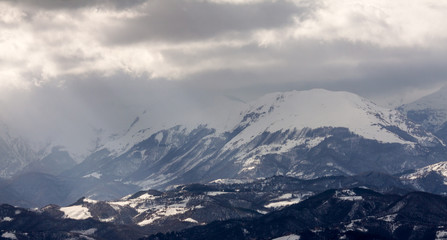 Fototapeta na wymiar Sibillini National Park snowy landscape