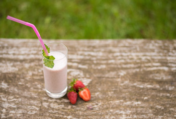 Strawberry milkshake smoothie