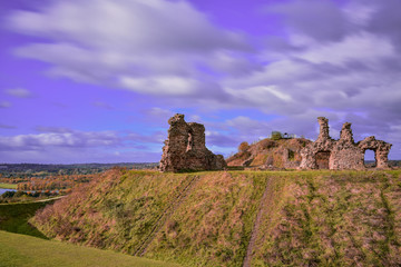 Obraz premium Ruin of medieval Sandal Castle