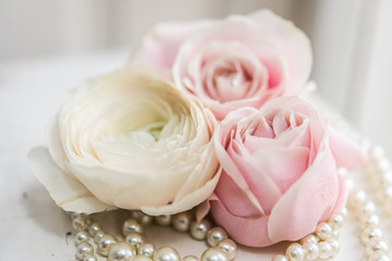Obraz na płótnie Canvas Bridal bouquet of beautiful Roses for a wedding