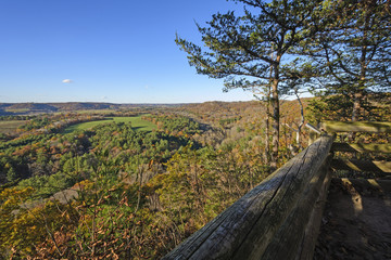 Fototapeta na wymiar Overlook of the Countryside in Fall