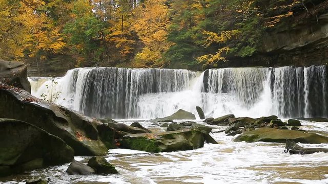 Looping video features water plunging over The Great Falls of Tinkers Creek, a waterfall in northeastern Ohio, USA.