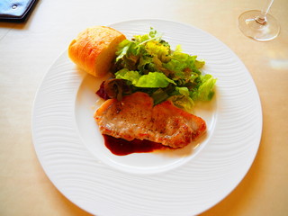 豚肉を使った料理