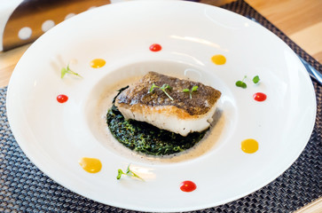 fish with spinach