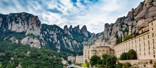 Monastery of Santa Maria de Montserrat and mountain - obrazy, fototapety, plakaty