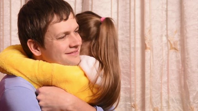 The five-year daughter hugged and kissed the pope