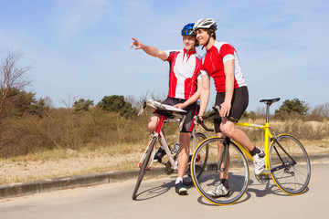 Obraz premium Cyclists looking ahead