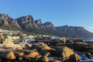 Twelve Apostles Mountain in Cape Town, South Africav