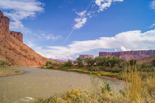  The  Upper Colorado River Scenic Byway (State Route 128),Utah,USA