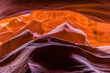 Fotobehang In de Lower Antelope Canyon, Navajo-reservaat, in de buurt van Page, Arizona, Verenigde Staten © larisa_stock
