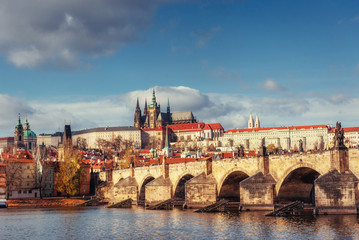 Fototapeta premium Charles Bridge at the end of a summer day, Prague