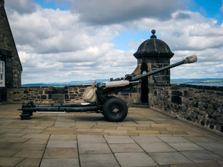 Old 1 o'clock gun