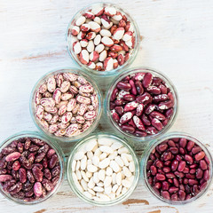  Raw Kidney Beans in Little Bowls, Uncooked