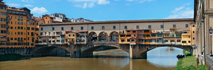 Fototapeta na wymiar Florence Ponte Vecchio panorama