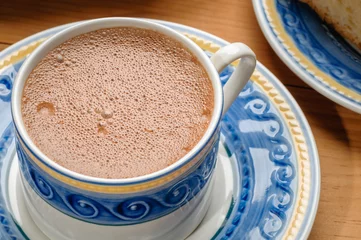 Crédence de cuisine en verre imprimé Chocolat Traditional mexican hot chocolate cup with cinnamon
