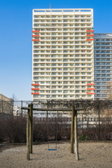 Obraz premium Spielplatz in der Stadt