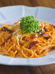 Pasta with tomato sauce