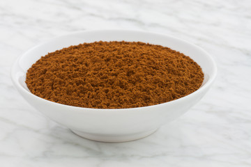 ground cinnamon
