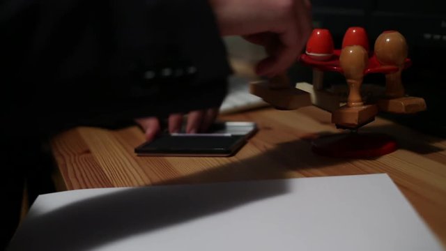  boss signer document of stamp on partnership agreement form-Dan