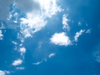 Fototapeta na wymiar Sky and White cloud