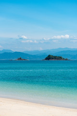 Fototapeta na wymiar White sand beach on remote Thai island