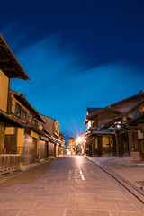 Fototapeta premium Sanensaka old street night time,Higashiyama,Kyoto,Japan