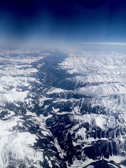 Naklejka premium MONTAÑAS A VISTA DE PAJARO