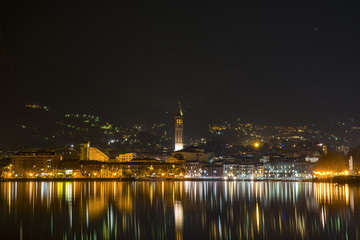Lecco by night